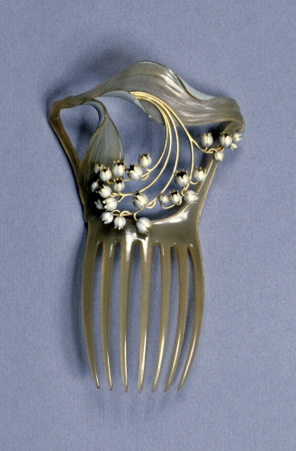 René Lalique (1860–1945, Belgium), Comb, ca. 1900. 
