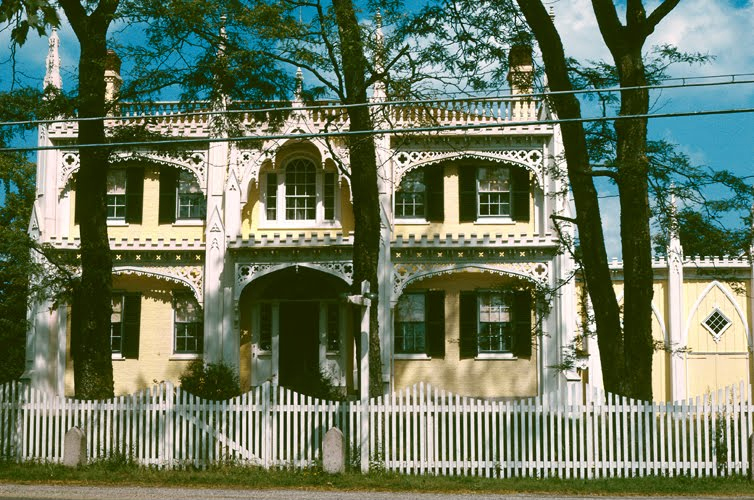 George W. Bourne (1801–1856, US), Wedding Cake House, Kennebunk, Maine, 1826/1852–1856. 