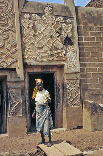 Hausa People (Nigeria), Sculpted Mud Building, Kano, photographed 1969. 