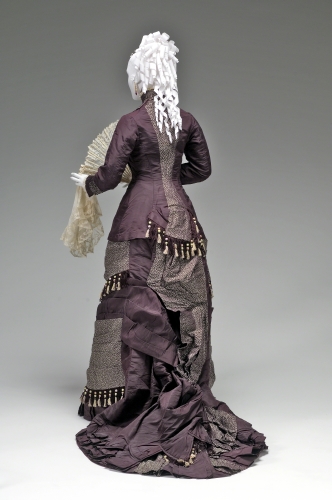 Leonie Dumonteuil (active late 1800s, Paris), Afternoon dress, view from the back, 1878–1879. 