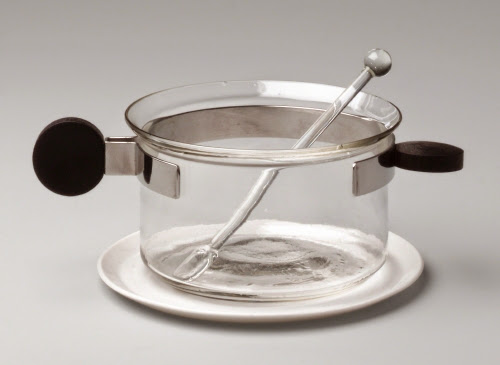 Josef Albers (1888–1976, Germany-US), Tea glass, 1925. 