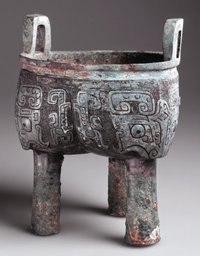 China, Ding (food storage and warming vessel), 1200s–1100s BCE. 