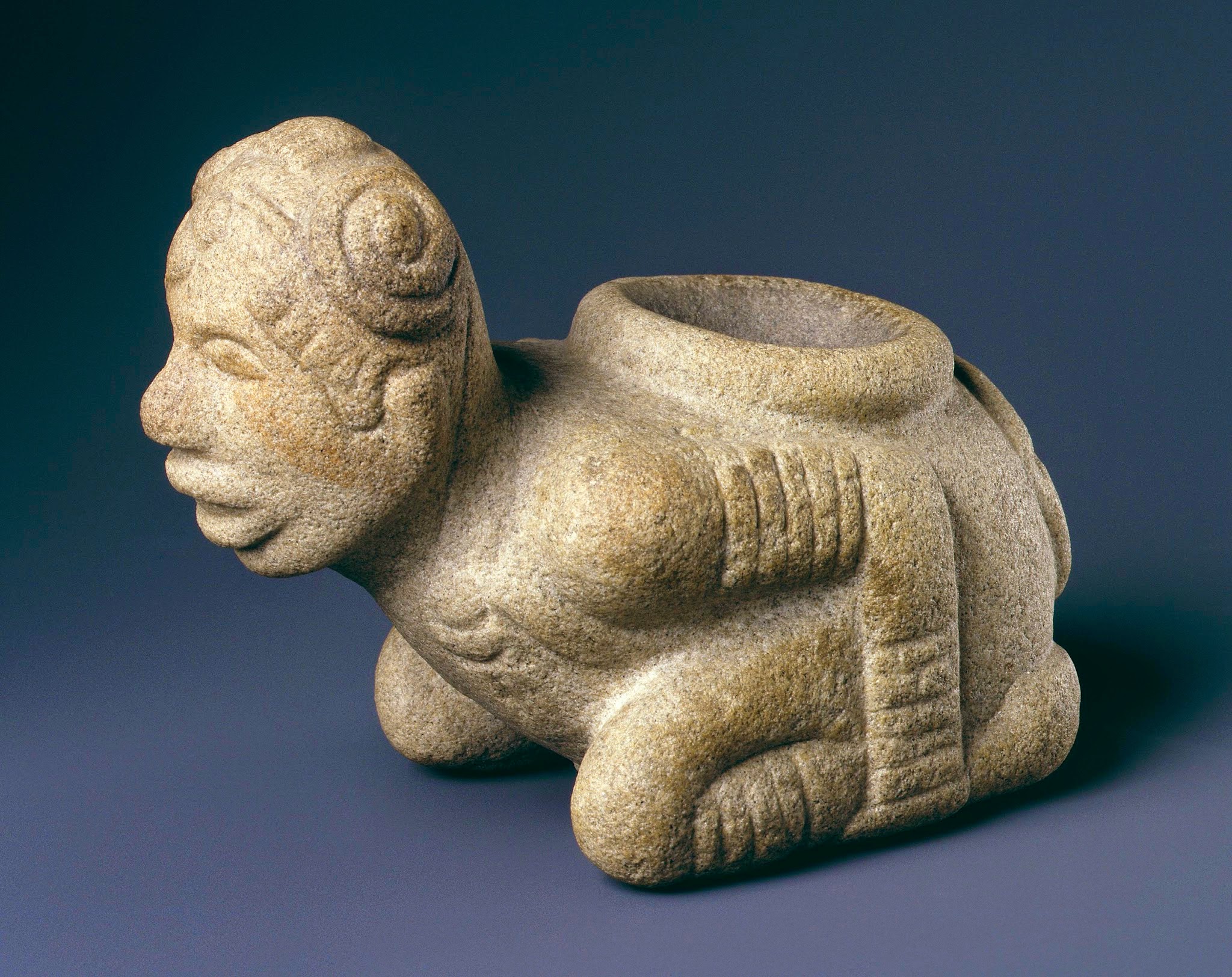  Mississippian Culture, from Tennessee or Georgia, Effigy Pipe in form of Bound Prisoner, 1400–1500. 