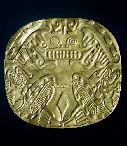 Ancient Panama, Chest plaque, from Sitio Conte, 400–900 CE. 