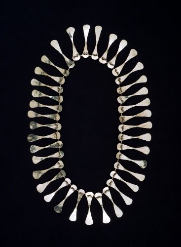 Alexander Calder, Necklace, 1941. 