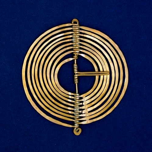 Alexander Calder, Buckle, before 1943. 