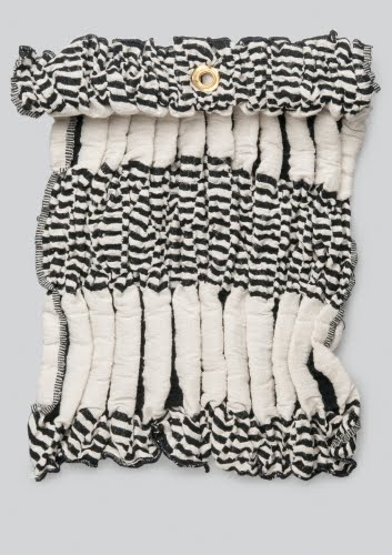 Sudo Reiko (designer) and NUNO Corporation (manufacturer), Kibiso Futsu Crisscross textile, 2008.