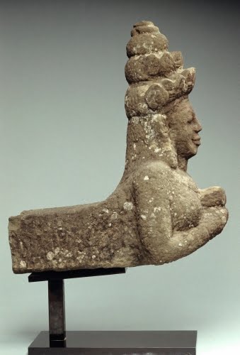 Champa Kingdom (flourished from 600s to 1800s CE), Apsara bracket, probably from Tra-kieu (ancient Simhapura), 900s CE.