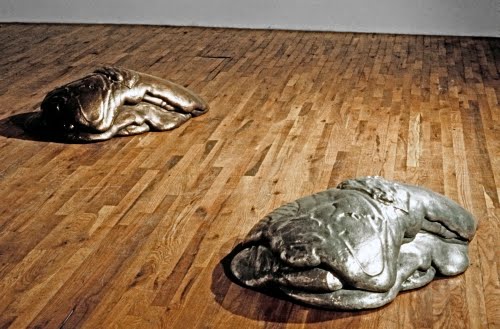 Lynda Benglis, Modern Art, 1974. 