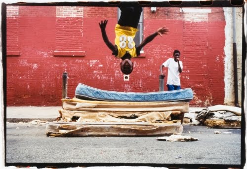 Zoe Strauss (born 1970), Untitled (Mattress Flip), from the series South Philly, 2001/2003. 