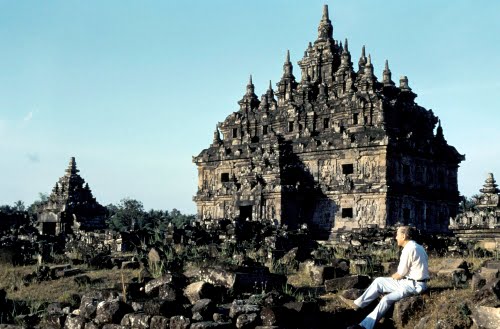 Java, Indonesia, Prambanan Plain, near Yogyakarta, Plaosan temple complex, view across Plaosan Lor, 830–850 CE.