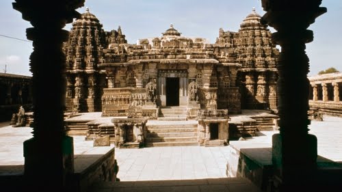 India, Prasanna Chennakesava Temple, from entrance gate, Somnathapur. 