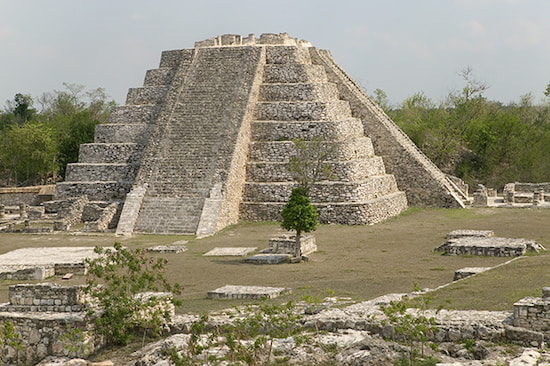 Maya, Pyramid of Kukulkan, Mayapán, Mexico, ca. 1260–1440. Image © 2025 Ron Wiedenhoeft / Saskia Ltd. (KMA-0067)