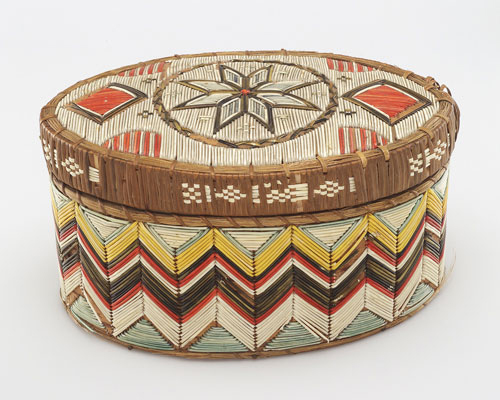 Micmac Culture, Covered box, from Maine or Nova Scotia, ca. 1875. 