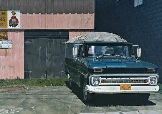 Painting by Ralph Goings titled Sherwin Williams Chevy (1975).