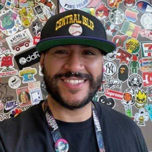 Episode 58: Engaging in a Creative Community